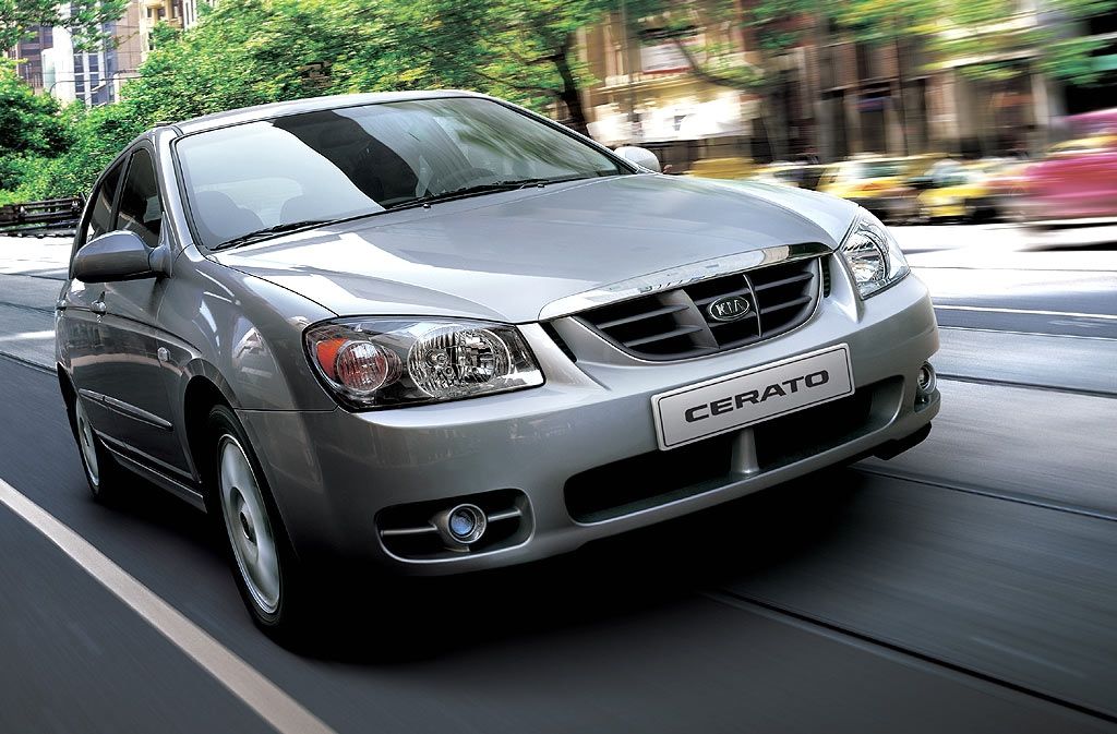Kia cerato 2004