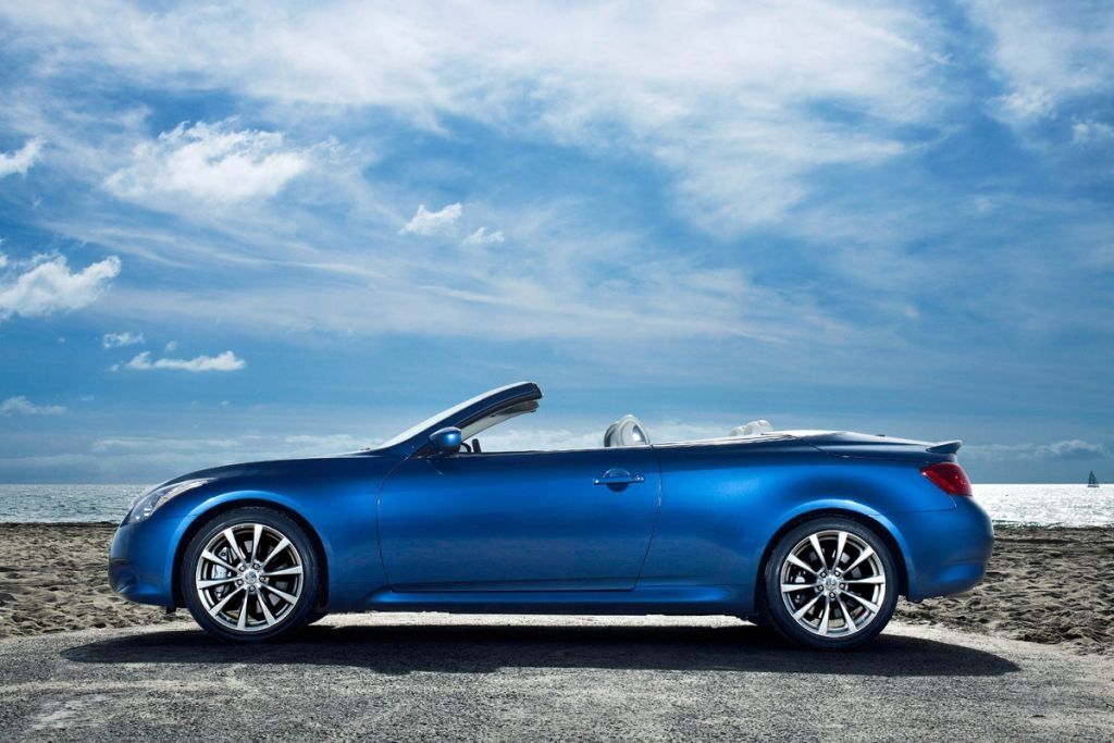 Infiniti g37 cabrio