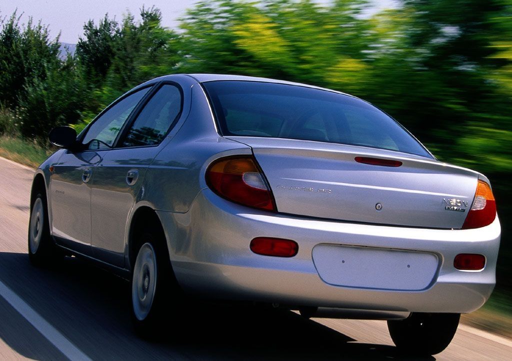 Chrysler neon спойлер