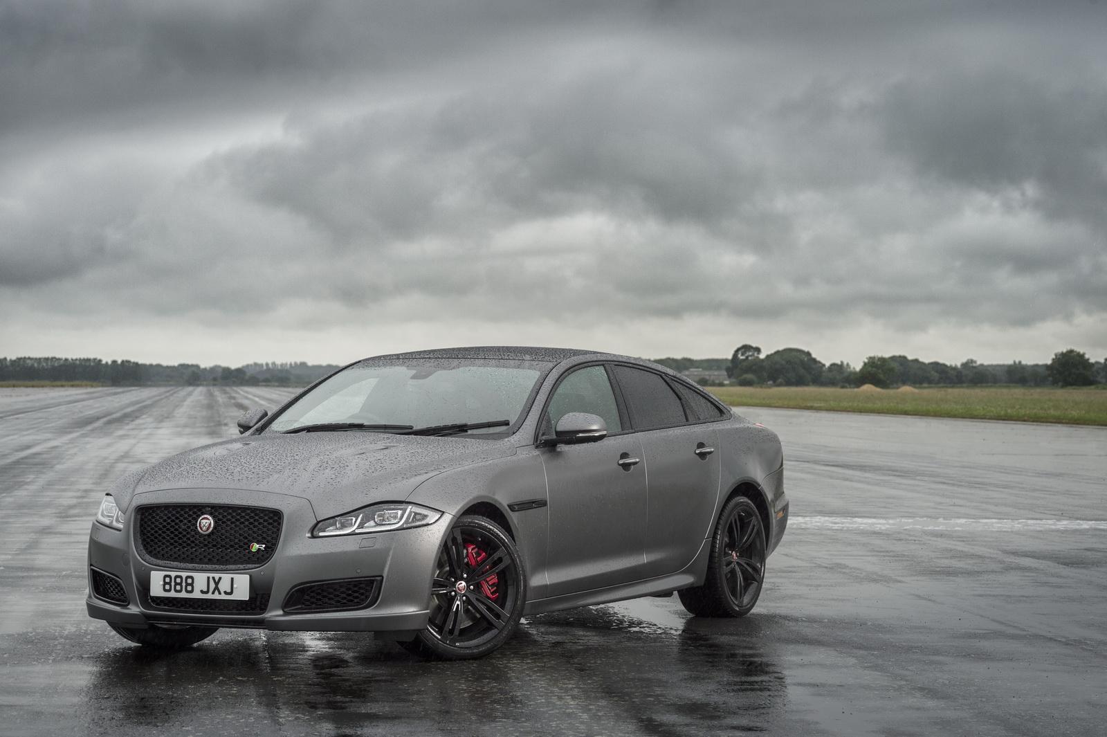 jaguar xjr575 (2018)