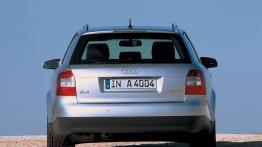 Audi A4 B6 Avant - widok z tyłu