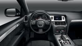 Audi Q7 2009 - kokpit