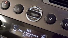 Aston Martin Rapide - przycisk do uruchamiania silnika