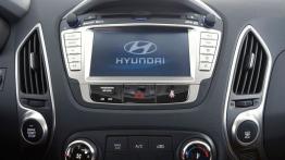 Hyundai IX35 - radio/cd/panel lcd