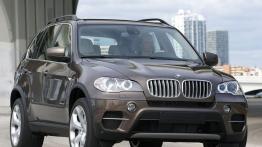BMW X5 E70 SUV Facelifting xDrive35i 306KM 225kW 2010-2013