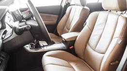 Mazda 6 II Hatchback Facelifting 2.2 MZR-CD 163KM - galeria redakcyjna - widok ogólny wnętrza z przo