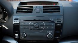 Mazda 6 II Hatchback Facelifting 2.2 MZR-CD 163KM - galeria redakcyjna - radio/cd