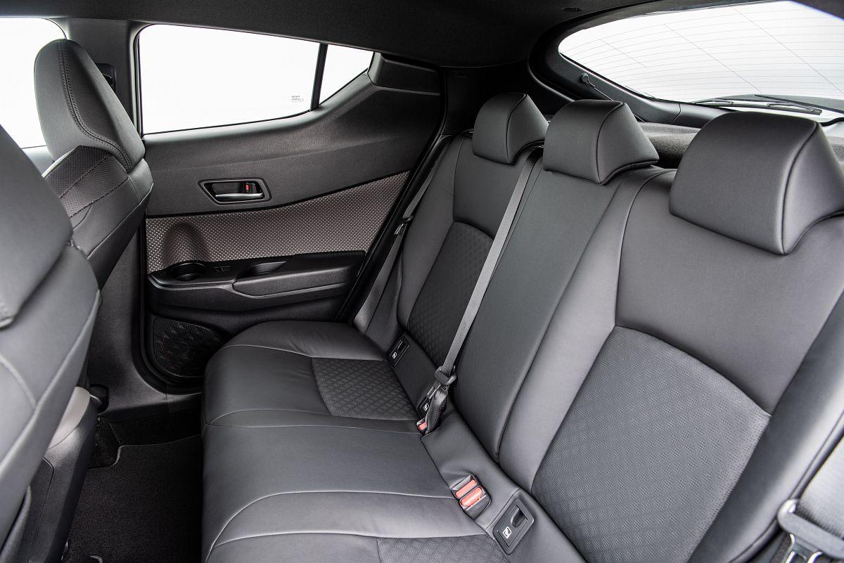 Toyota C-HR (2020) - Galerie prasowe - Galeria • AutoCentrum.pl