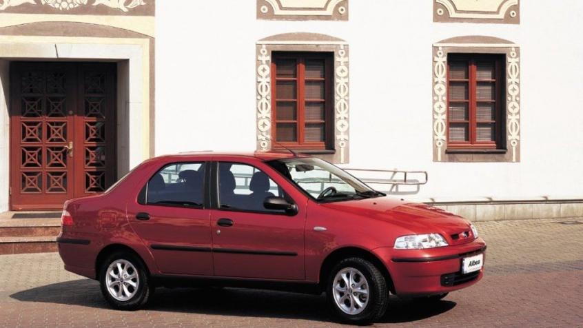 Fiat Albea II 1.4 i 8V 77KM od 2004 dane, testy