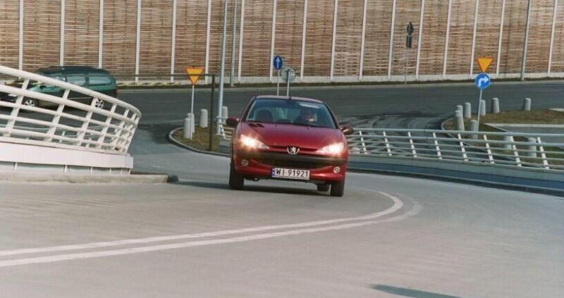 Peugeot 206 XT 1.4 16V (88 KM) galeria redakcyjna