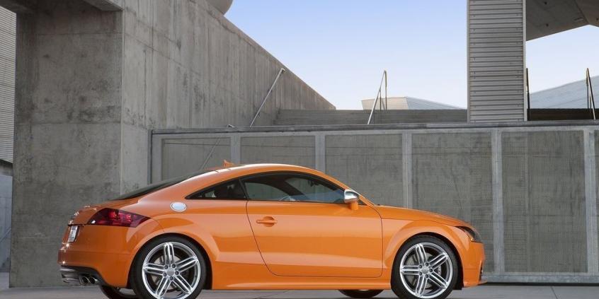 Audi TTS Coupe 2011