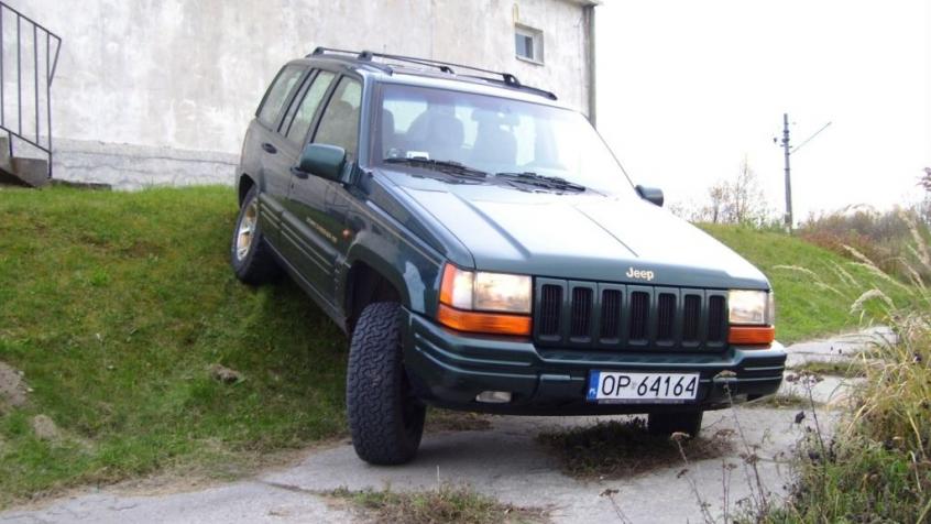 Jeep Grand Cherokee I 5.2 I V8 Limited 215Km 1992-1999 - Dane, Testy • Autocentrum.pl