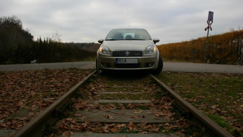 Fiat Linea modele, dane, silniki, testy • AutoCentrum.pl