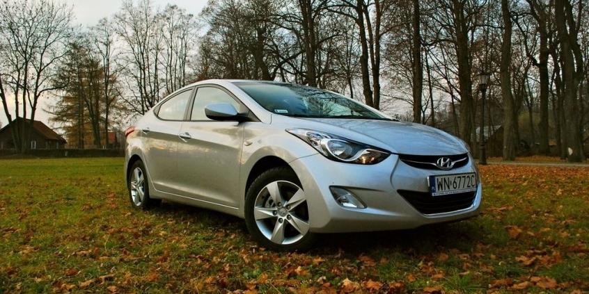 Hyundai elantra v