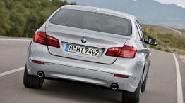 BMW serii 5 F10 Facelifting (2014) - widok z tyłu
