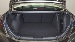 Mazda 3 III sedan (2014) - bagażnik
