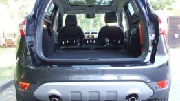 Ford Kuga 2.0 TDCi AWD - galeria redakcyjna - tył - bagażnik otwarty