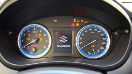 Suzuki SX4 II - galeria redakcyjna - zestaw wskaźników