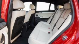 BMW X4 (2015) - widok ogólny wnętrza