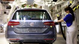Volkswagen Passat B8 Variant (2015) - taśma produkcyjna