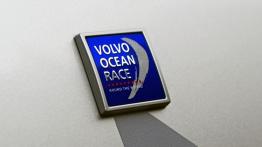 Volvo V40 II 1.6 T3 150KM - galeria redakcyjna (2) - emblemat boczny