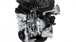 Mazda 2 III (2015) - przekrój silnika