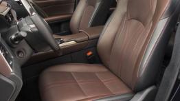 Lexus RX IV 450h (2016) - fotel kierowcy, widok z przodu
