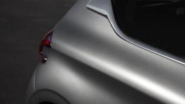 Peugeot 208 Hatchback 3d Facelifting THP Ice Silver (2015) - prawe tylne nadkole