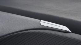Peugeot 208 Hatchback 3d Facelifting THP Ice Silver (2015) - deska rozdzielcza