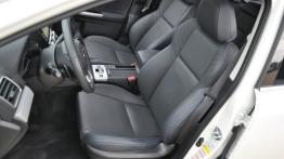 Subaru Levorg 1.6 GT 170 KM - galeria redakcyjna - widok ogólny wnętrza z przodu