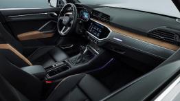 Audi Q3 (2018) - widok ogólny wn?trza z przodu