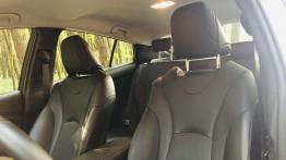 Toyota Prius Plug-in - galeria redakcyjna (4) - fotel kierowcy, widok z przodu