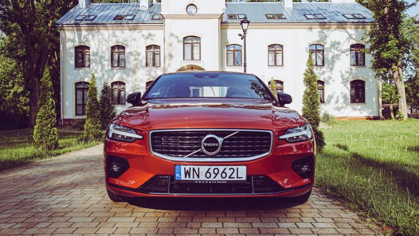 Volvo S60 III silniki, dane, testy • AutoCentrum.pl