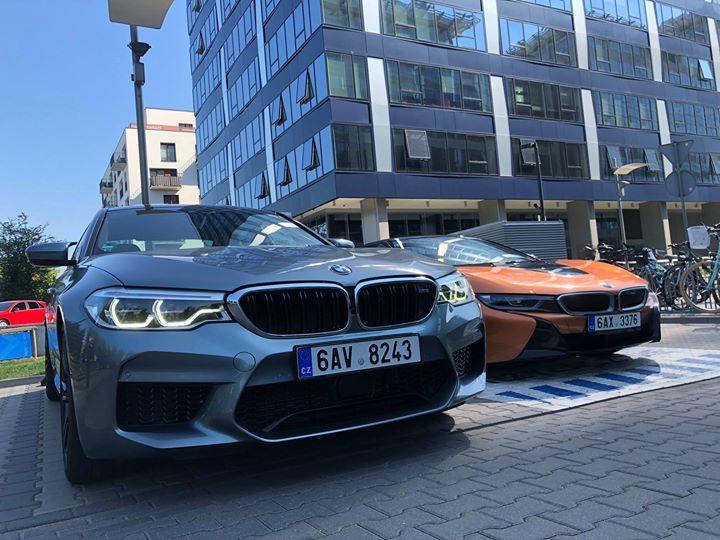 Bmw m5 i8