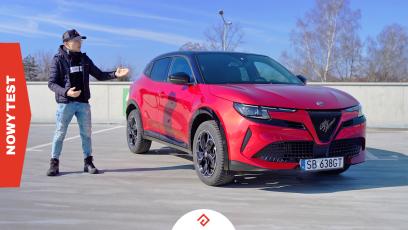 Alfa Romeo Junior Ibrida Q4 - produkt czy emocje?| 11 minut