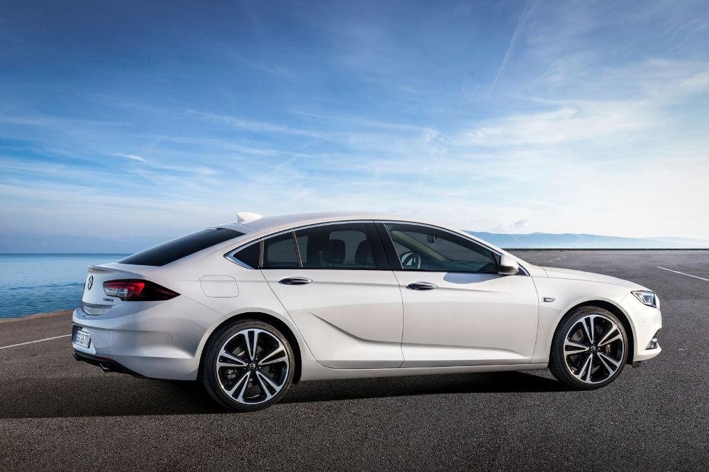 Opel insignia характеристики