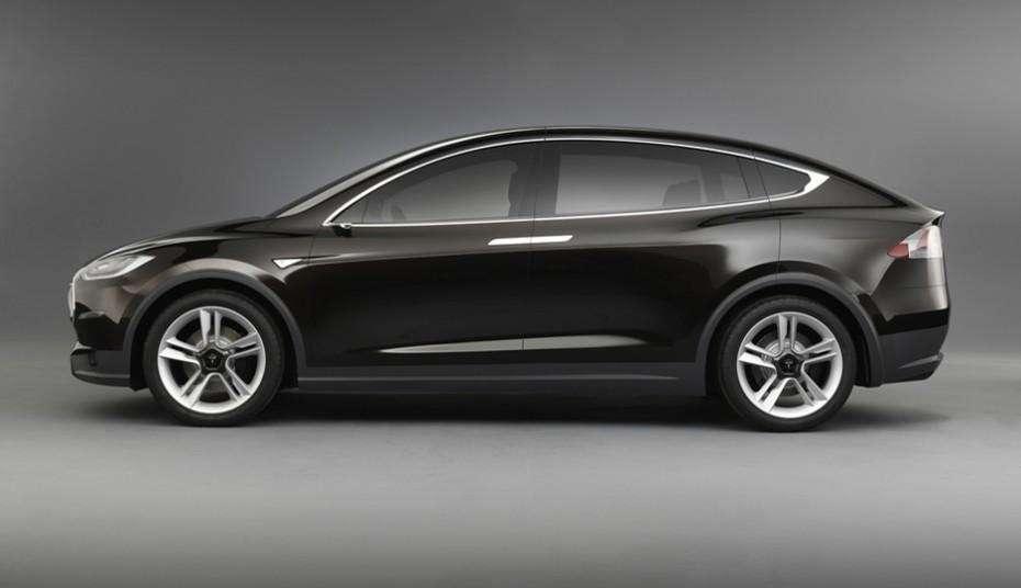 Tesla Model X trafi do produkcji już w 2015 roku