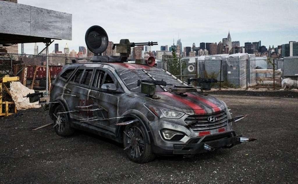 Hyundai Santa Fe Sport Zombie Survival Machine • AutoCentrum.pl