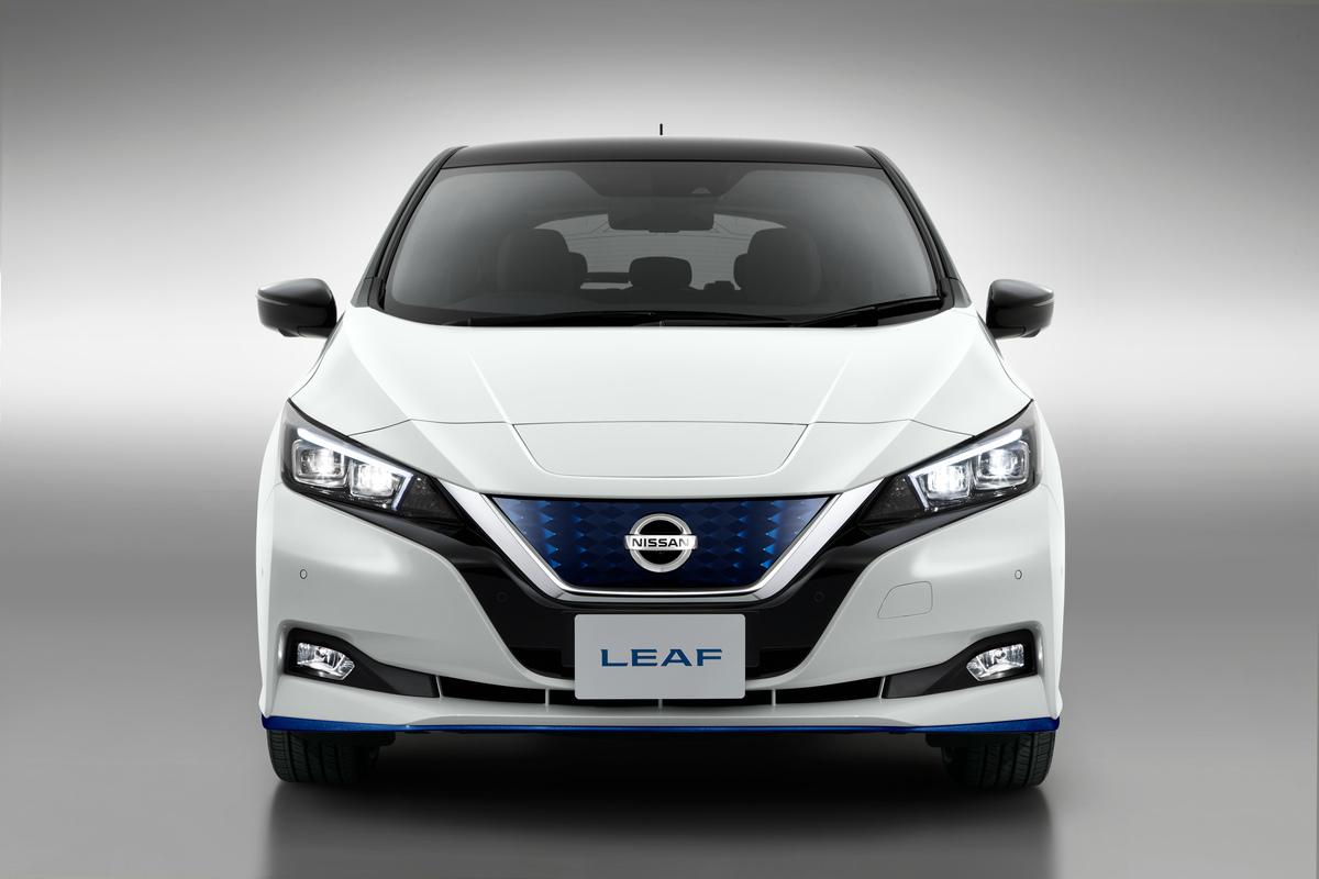 Nissan ogłasza premierę modeli LEAF 3.ZERO oraz LEAF 3