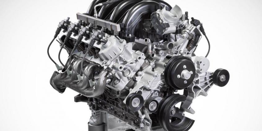 Ford wprowadza silnik o pojemności 7,3 litra. Downsizing to jednak mit?