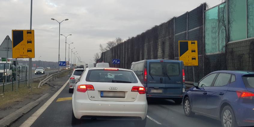 Polacy nie potrafią jeździć na suwak