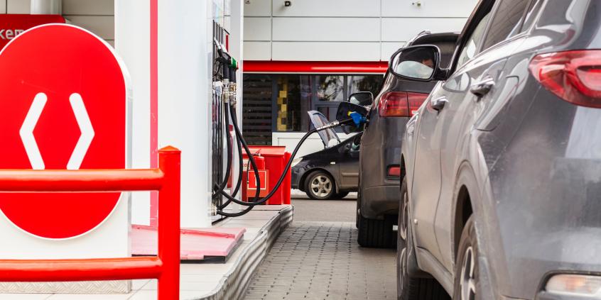 Paliwo za ponad 2 euro. Niemcy rozważają „model austriacki”, a kierowcy uciekają do Słubic