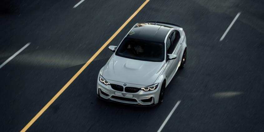 Ile kosztuje wynajem auta na weekend w Polsce?