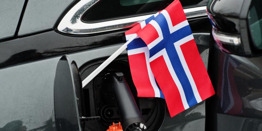 Elektryczna rewolucja w Norwegii. 98,4% sprzedaży to EV
