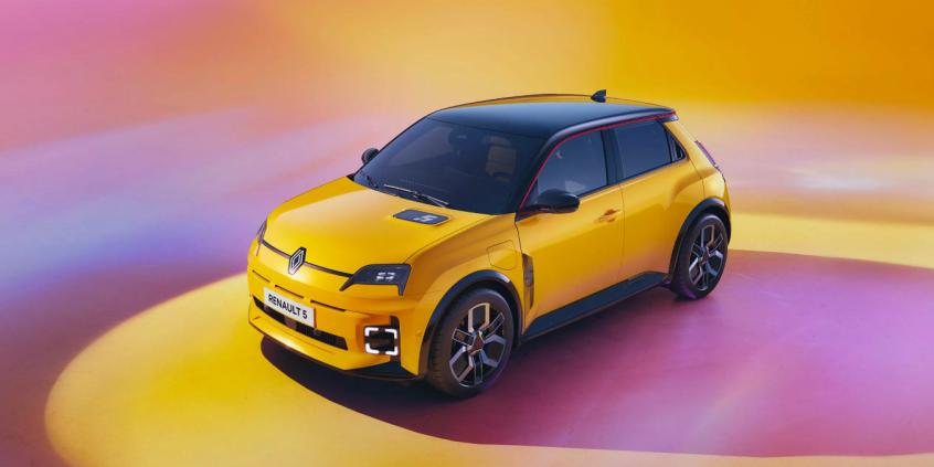 Renault 5 E-Tech z tytułem „Klasyk Przyszłości 2026”. Hit retro wraca na szczyt