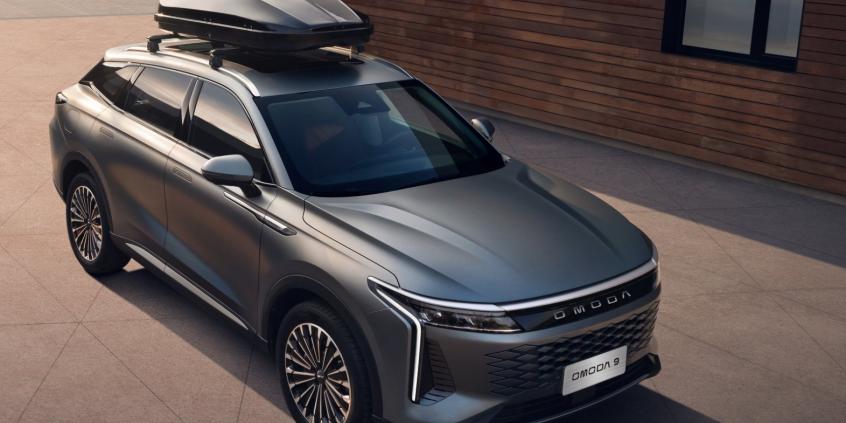 Omoda zaskakuje na rynku PHEV w Polsce. Chiński producent obejmuje prowadzenie w segmencie hybryd plug-in