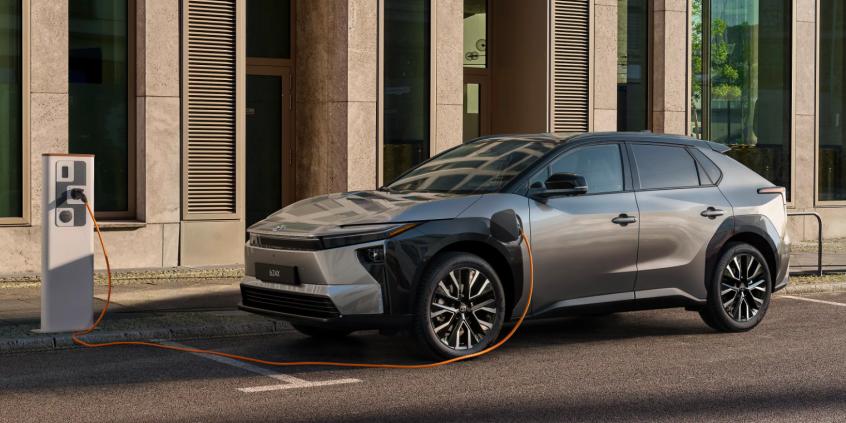 Toyota pokazała 0 proc. baterii. Potem przejechała jeszcze 30 km