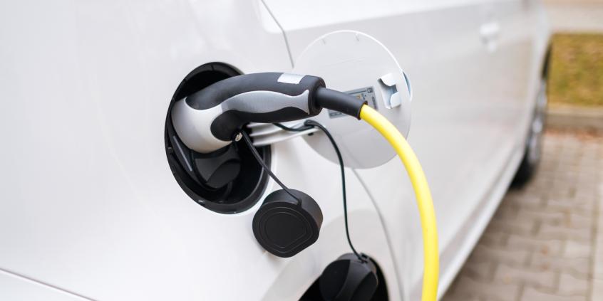 To jedna z najtańszych ofert na wakacje. Ładowanie DC od 1,79 zł/kWh