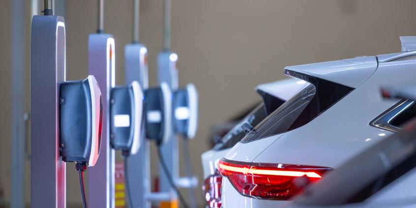 Po 100 tys. km sprawdzili baterie. Tesla przegrała z Kią i Hyundaiem