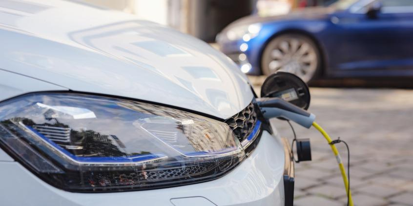 Polska na końcu Europy. Tylko 5,2 proc. nowych aut to elektryki